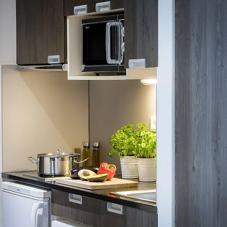 アパートホテル シタディーン アルヌルフパーク 4*