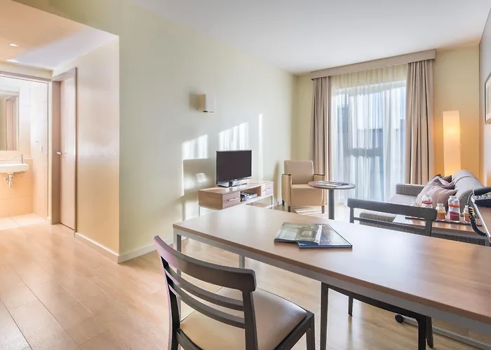 Citadines Arnulfpark 4*